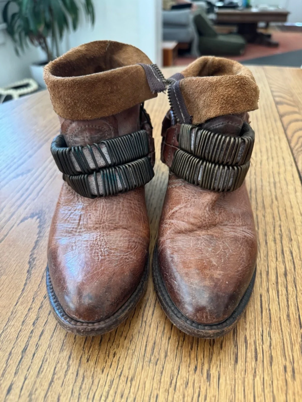 Freebird by Steven Women's Ankle Boots Size 7 Genuine Leather Metal Details